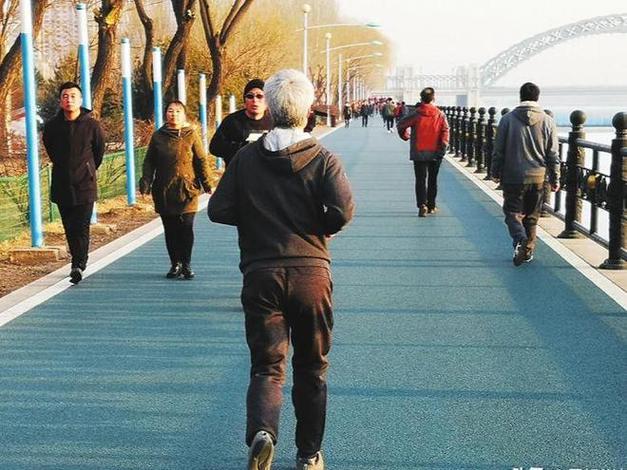 老年人养生应注意什么_养生知识老年人_老年人养生保健十大注意事项